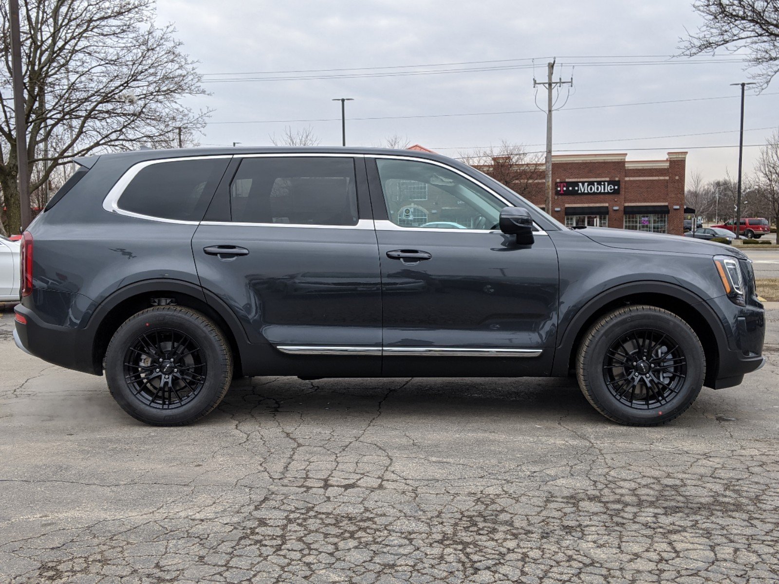 New 2020 Kia Telluride LX AWD Sport Utility